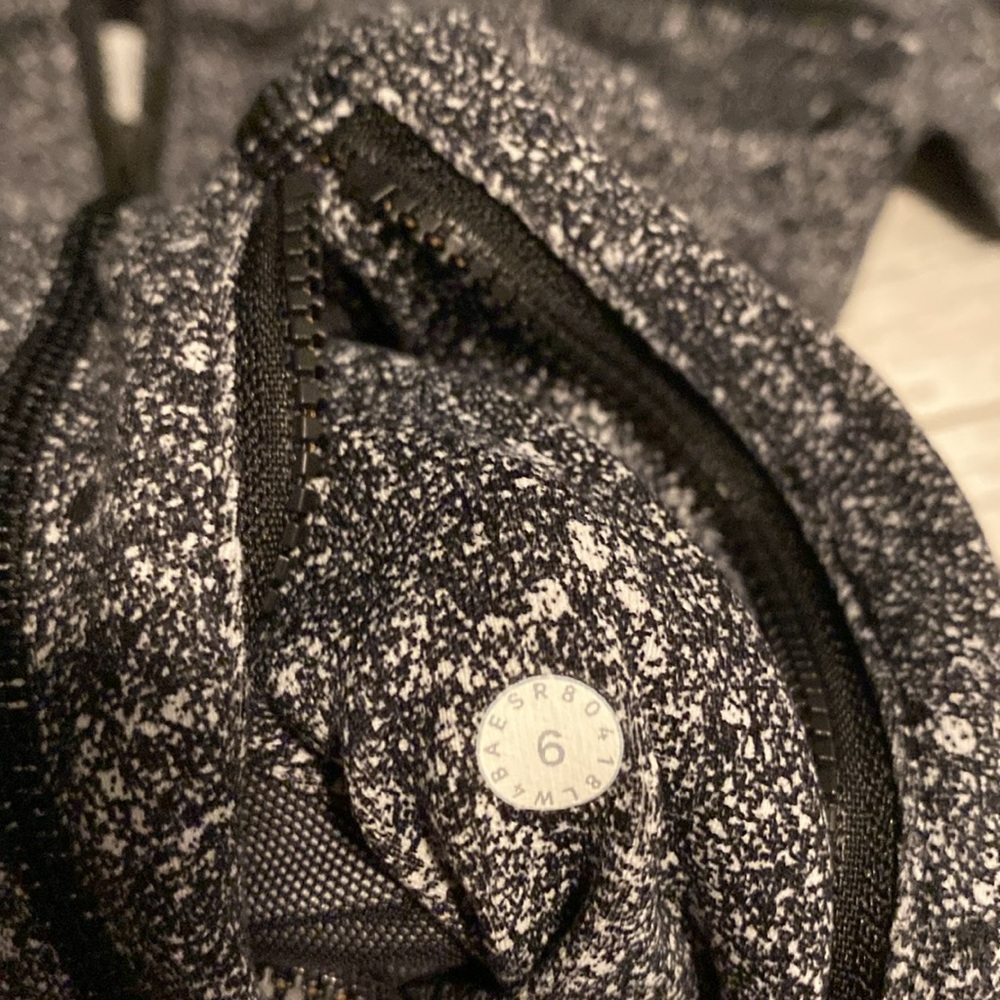 Lululemon Define Jacket - Picture 4 of 5
